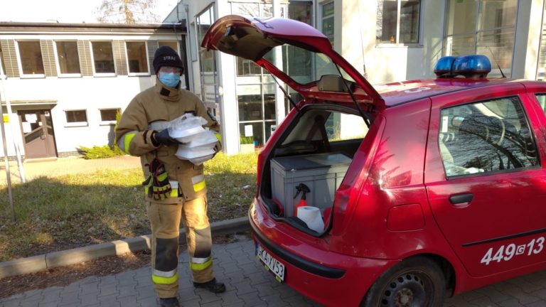 Pomorscy strażacy niosą pomoc osobom w kwarantannie