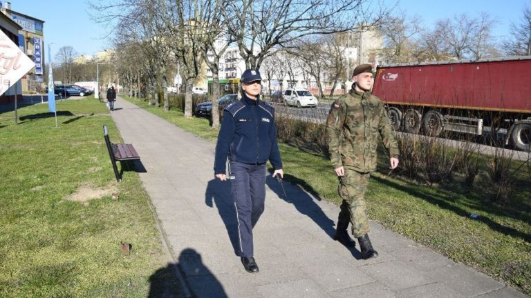 Dodatkowe patrole oraz kary dla osób nieprzestrzegających ograniczeń