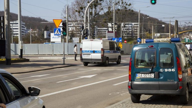 Ruch na gdyńskich drogach w czasie pandemii