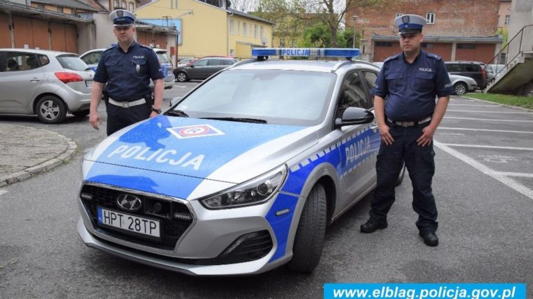 Policjanci wezwani do topiącego się mężczyzny