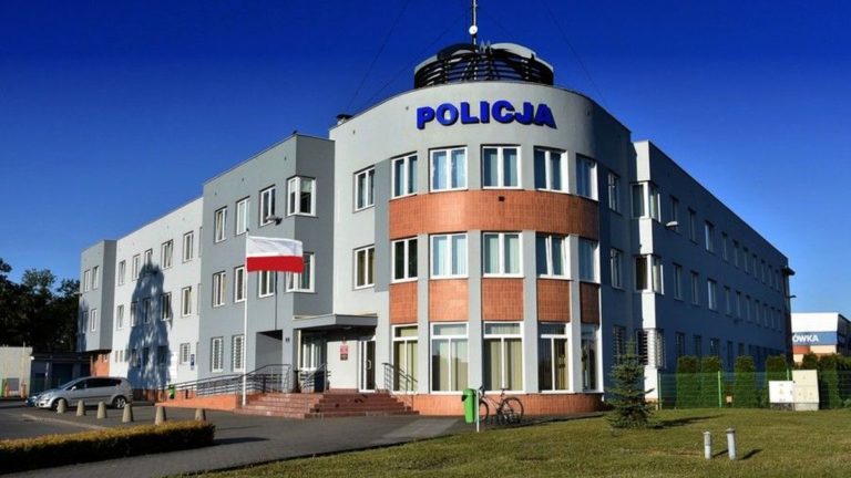 Policjanci informują – przed nami kolejny etap znoszenia ograniczeń