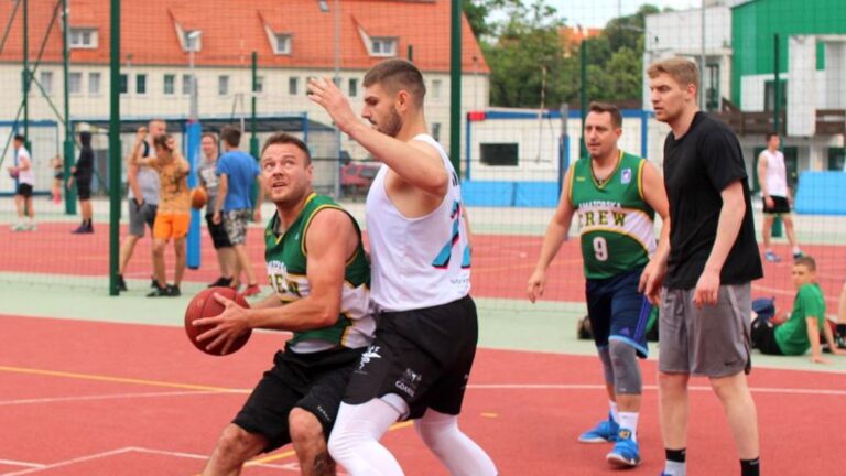 Turniej streetballa na Kalbarze