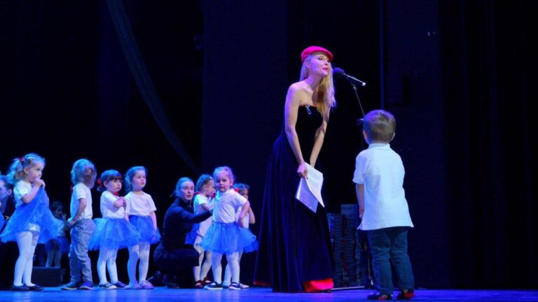Polsko-francuski „Koncert wspomnień”. Dzieci pomagają hospicjum
