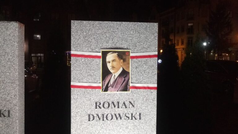 Uczcili Romana Dmowskiego