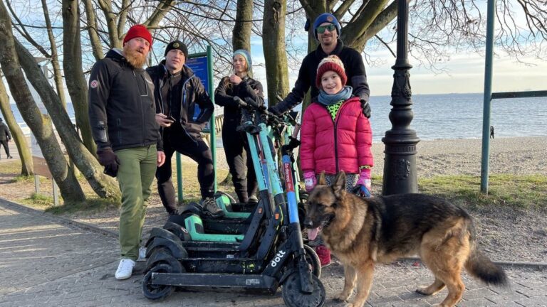 Hulajnogi, łańcuszki i monety pod orłowskim molo!