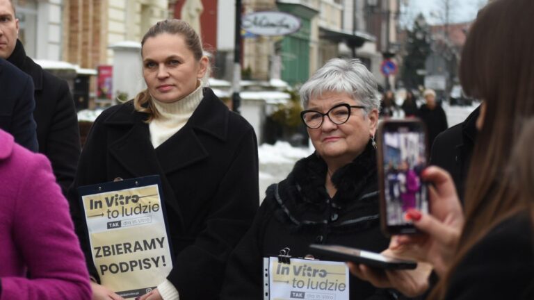 Dla wielu rodziców metoda „in vitro” to ostatnia deska ratunku by mieć dzieci. Trzeba tym rodzicom pomóc…