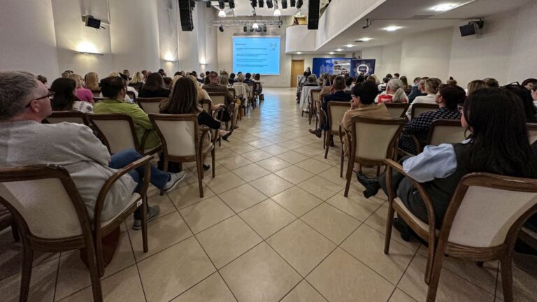 Mówili o&nbsp;tym jak przeciwstawić się cyberprzemocy, bo&nbsp;hejt to&nbsp;bez&nbsp;wątpienia problem dnia dzisiejszego