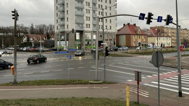 Wykonawca przebudowy skrzyżowania Al.&nbsp;Piłsudskiego i&nbsp;ul.&nbsp;Płk. Dąbka wybrany!