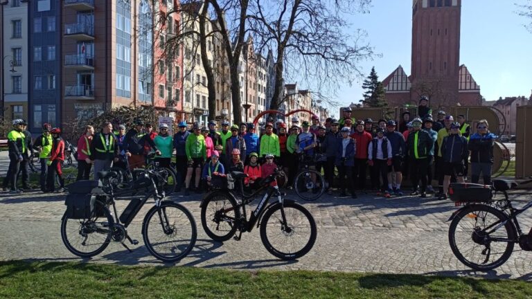 Rowerami na&nbsp;akwedukt w&nbsp;Gozdawie