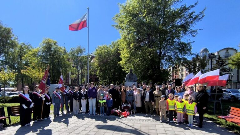 Elblążanie upamiętnili 90 rocznicę śmierci wielkiego patrioty marszałka Józefa Piłsudskiego