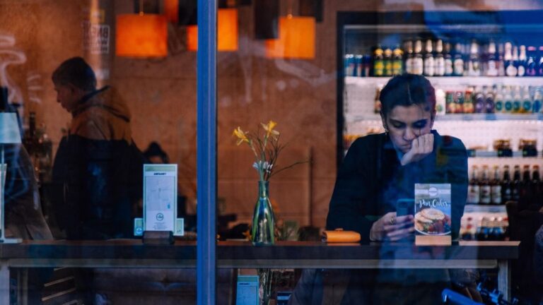 „Smak Sezonu w&nbsp;Kryzysie? Dlaczego tak&nbsp;wiele lokali gastronomicznych i&nbsp;food trucków czeka na&nbsp;najemców”