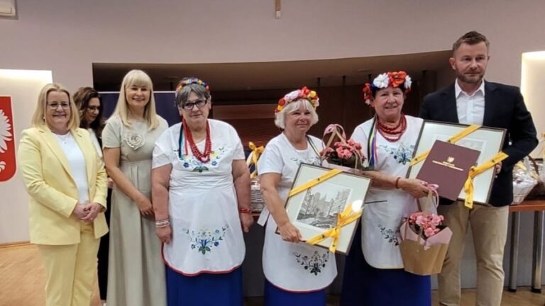 Gdynianki wśród laureatów konkursu Pomorskie dla Seniora 2025