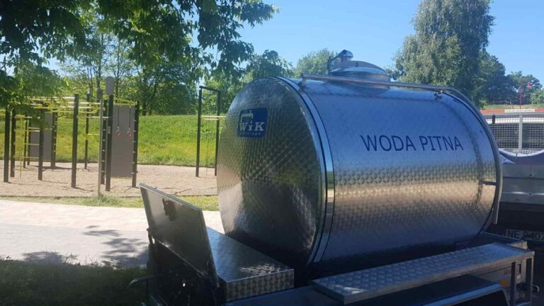 W&nbsp;Parku Dolinka pojawiła się beczka z&nbsp;wodą pitną