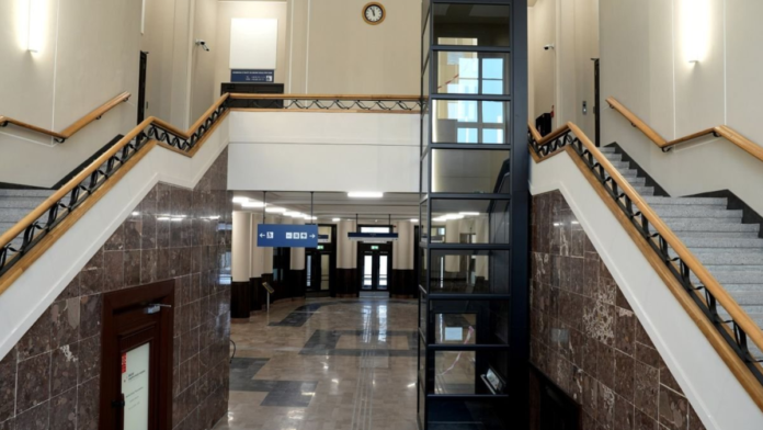 2c5dcc5c6cdab67a32d2db3d34353c19