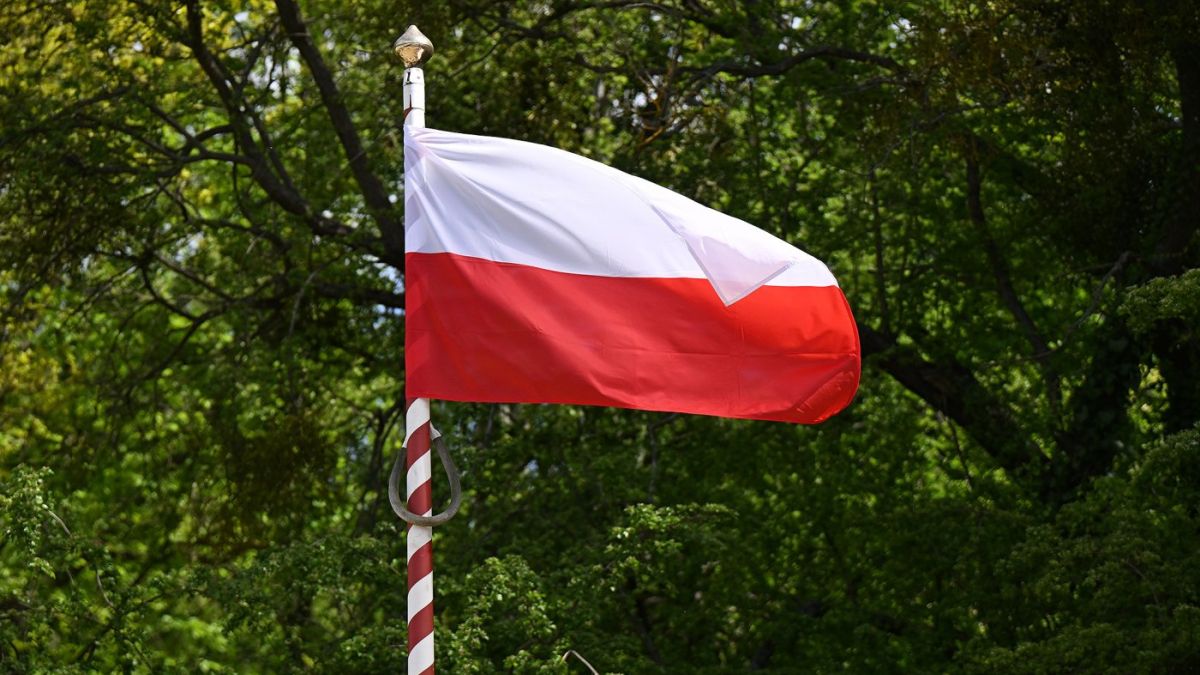 Gdynia w biało-czerwonej szacie 