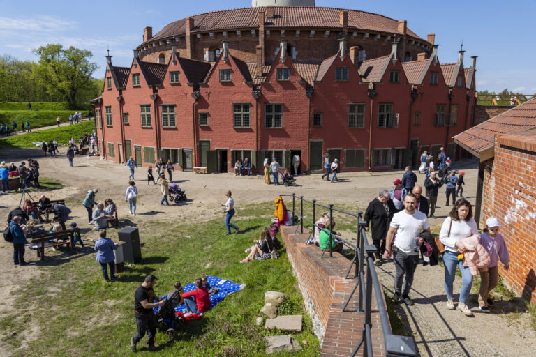 Majówka w&nbsp;Twierdzy Wisłoujście. Podróż przez&nbsp;wieki dla całej rodziny