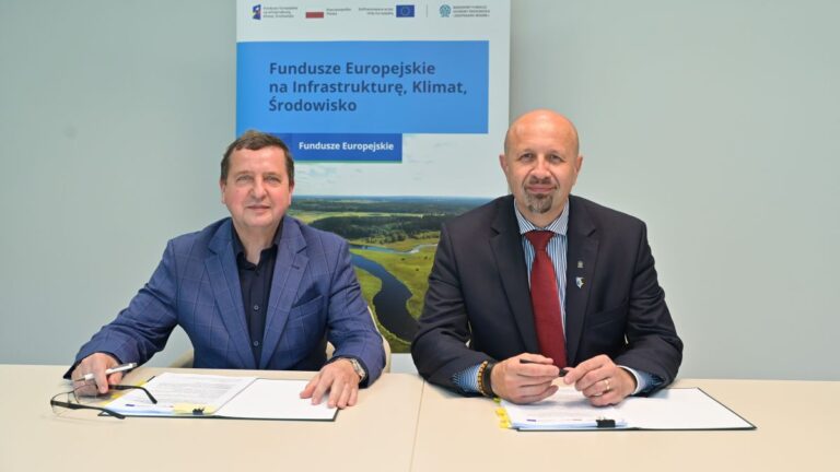 EPWiK podpisał umowę na&nbsp;ponad 16 mln zł dofinansowania. Elbląg zrealizuje kolejne inwestycje zwiększające odporność miasta na&nbsp;zmiany klimatu